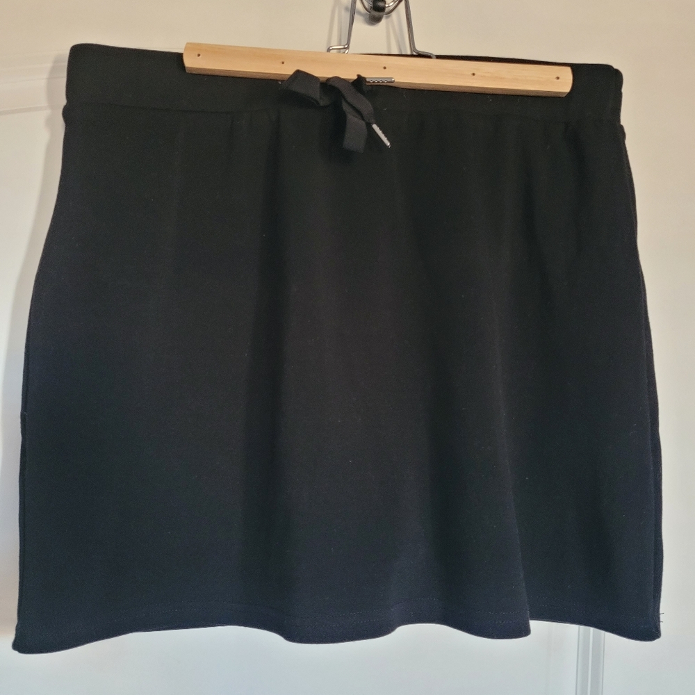 Skort - Womens Black